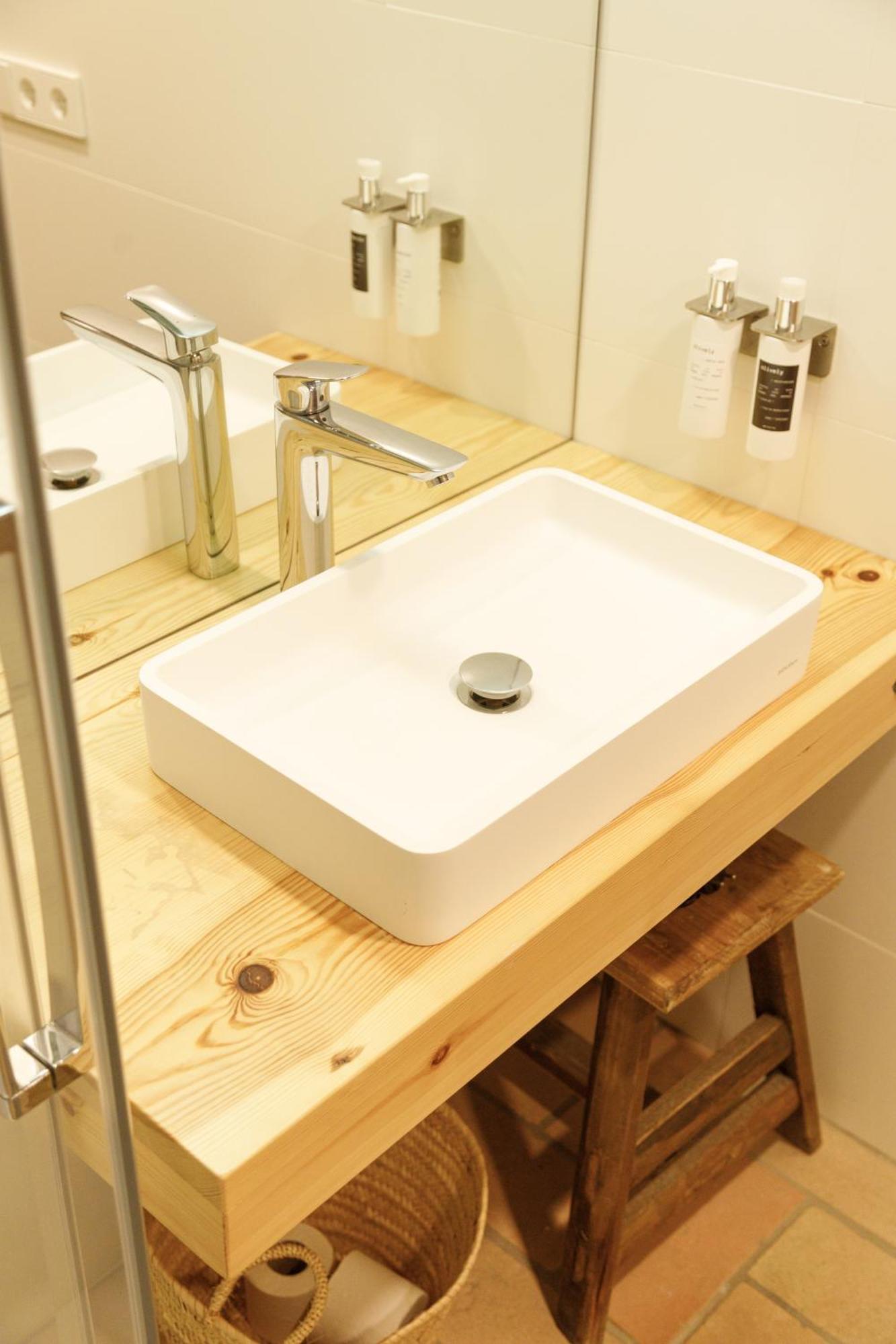 La Comuna By Bon Dia Residences Girona Luaran gambar
